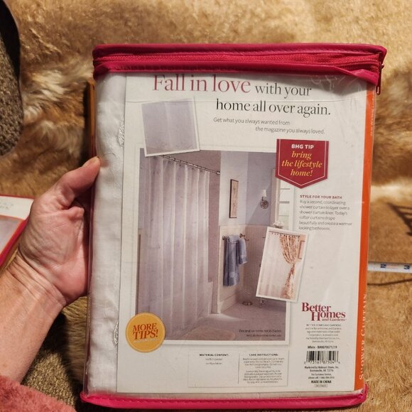 Better Homes & Gardens Sheer Jolie Shower Curtain With Embroidered Leaf Pattern - Picture 3 of 3